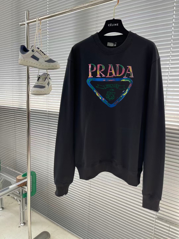 ブランドパーカー正面デザイン